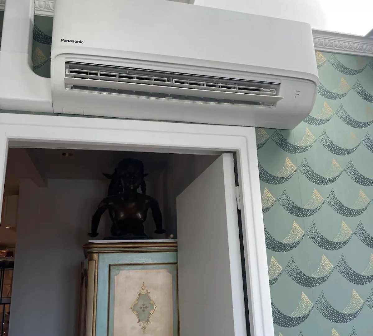 Beautiful Apartment Terrace Invalides And Fireplace Paryż