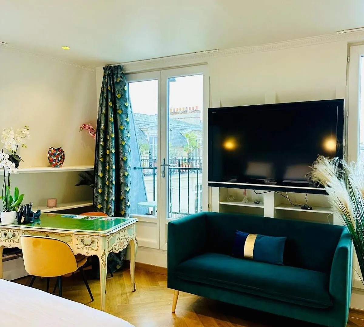 Beautiful Apartment Terrace Invalides And Fireplace Paryż Francja