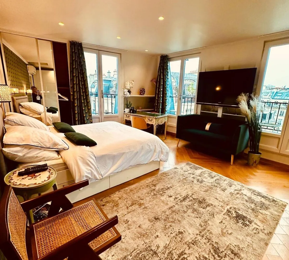 Beautiful Apartment Terrace Invalides And Fireplace Paryż
